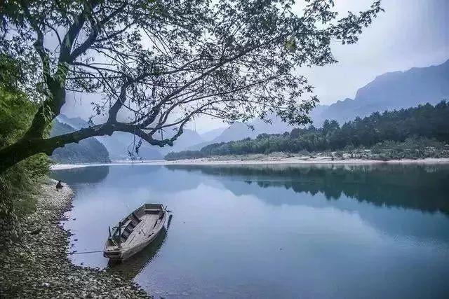 李炯芳督导检查节前安全生产工作